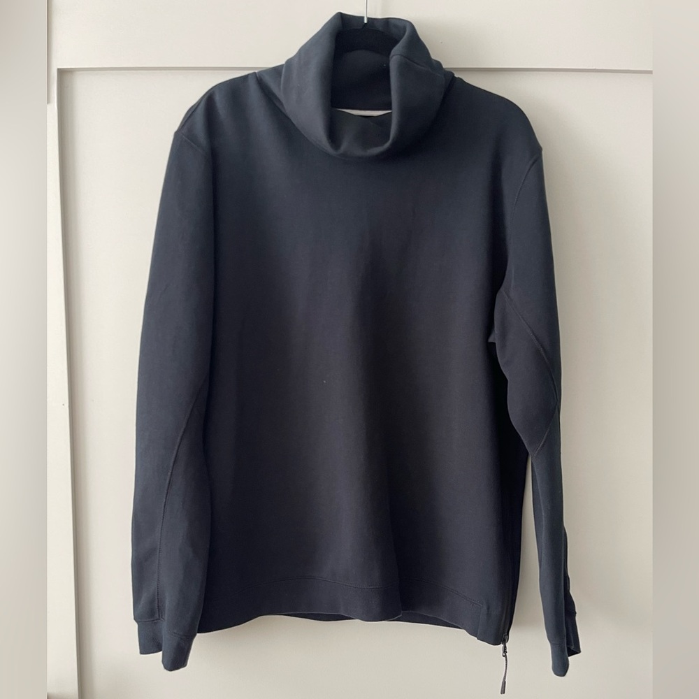 Nike Turtleneck Sweatshirt